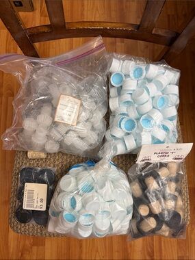 Vintage Cork Plastic Wine Bottle Caps Bottling Sparkling Wine 38mm Poly Caps LOT